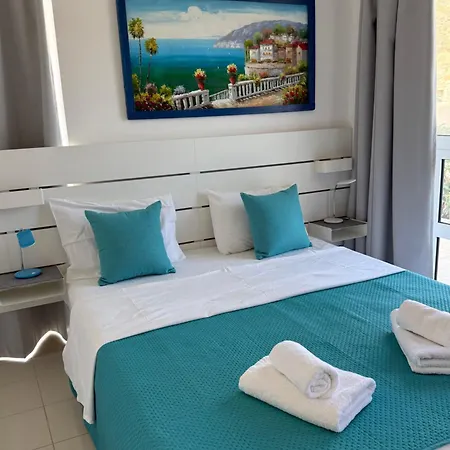 Apartamento 7m, Lagada Makrýgialos